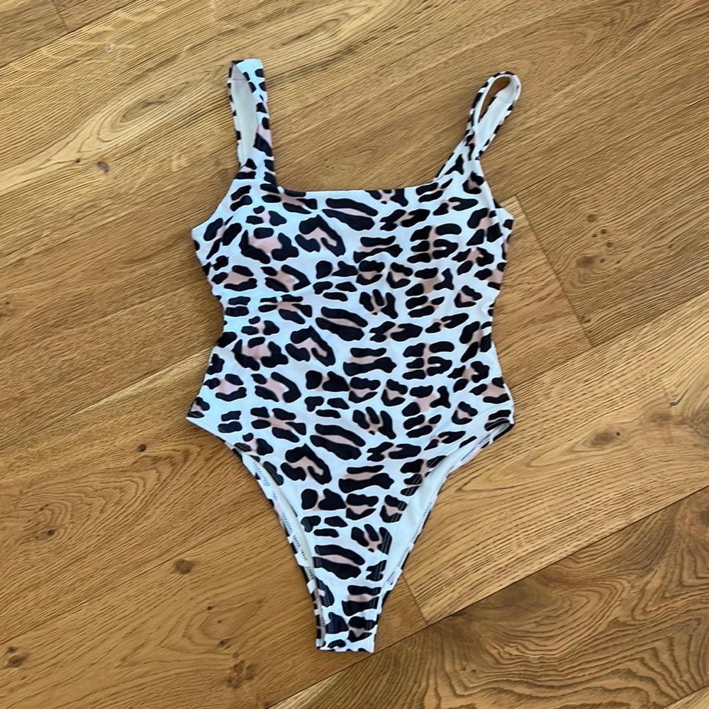 Leopard one piece
